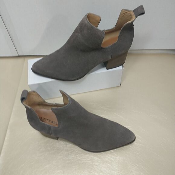 Lucky Brand Women’s SZ 12 M Jabilo Boot Suede Gray. Condition is Pre-owned. - Picture 3 of 12